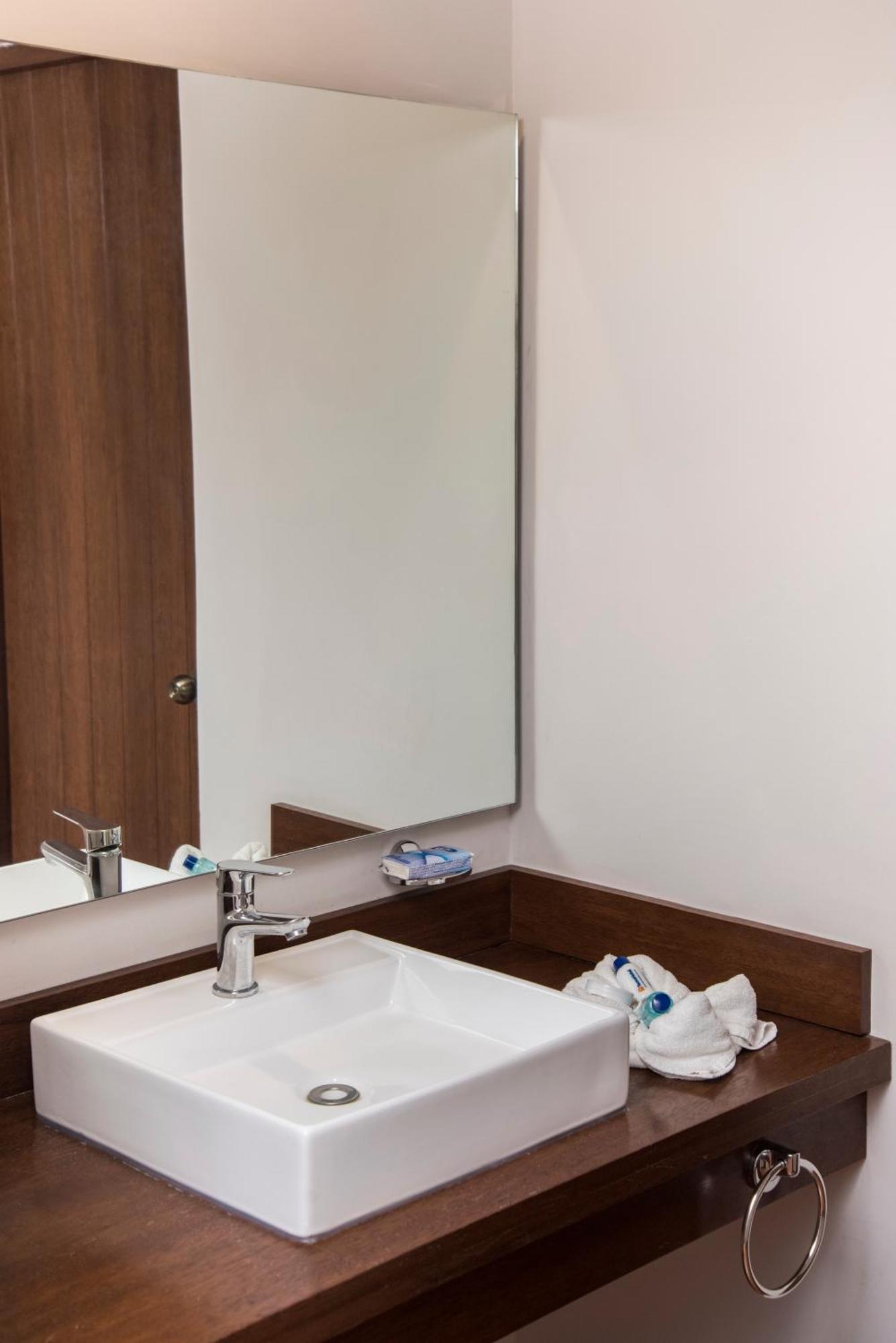 Tecnohotel Valladolid Вальядолід Екстер'єр фото